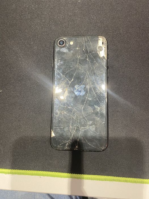 Смартфон Apple iPhone SE2 2020 Neverlock MDM