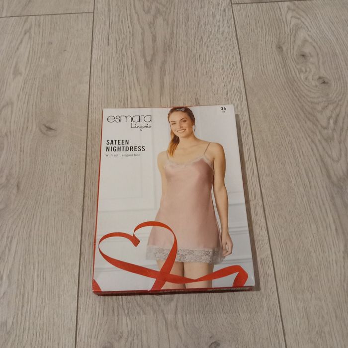 Koszulka nocna elegancka