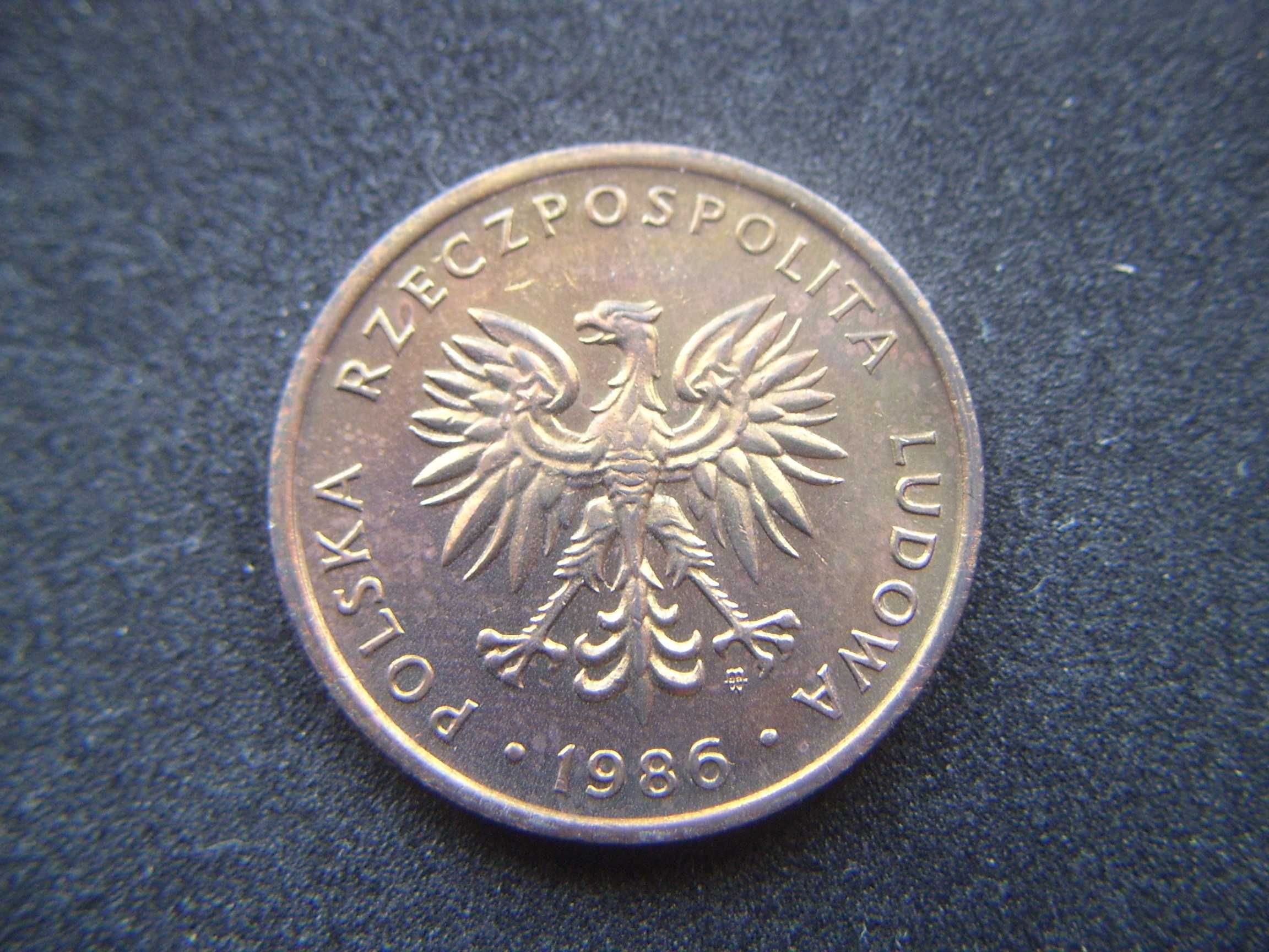 Stare monety 5 złotych 1986 stan menniczy PRL F