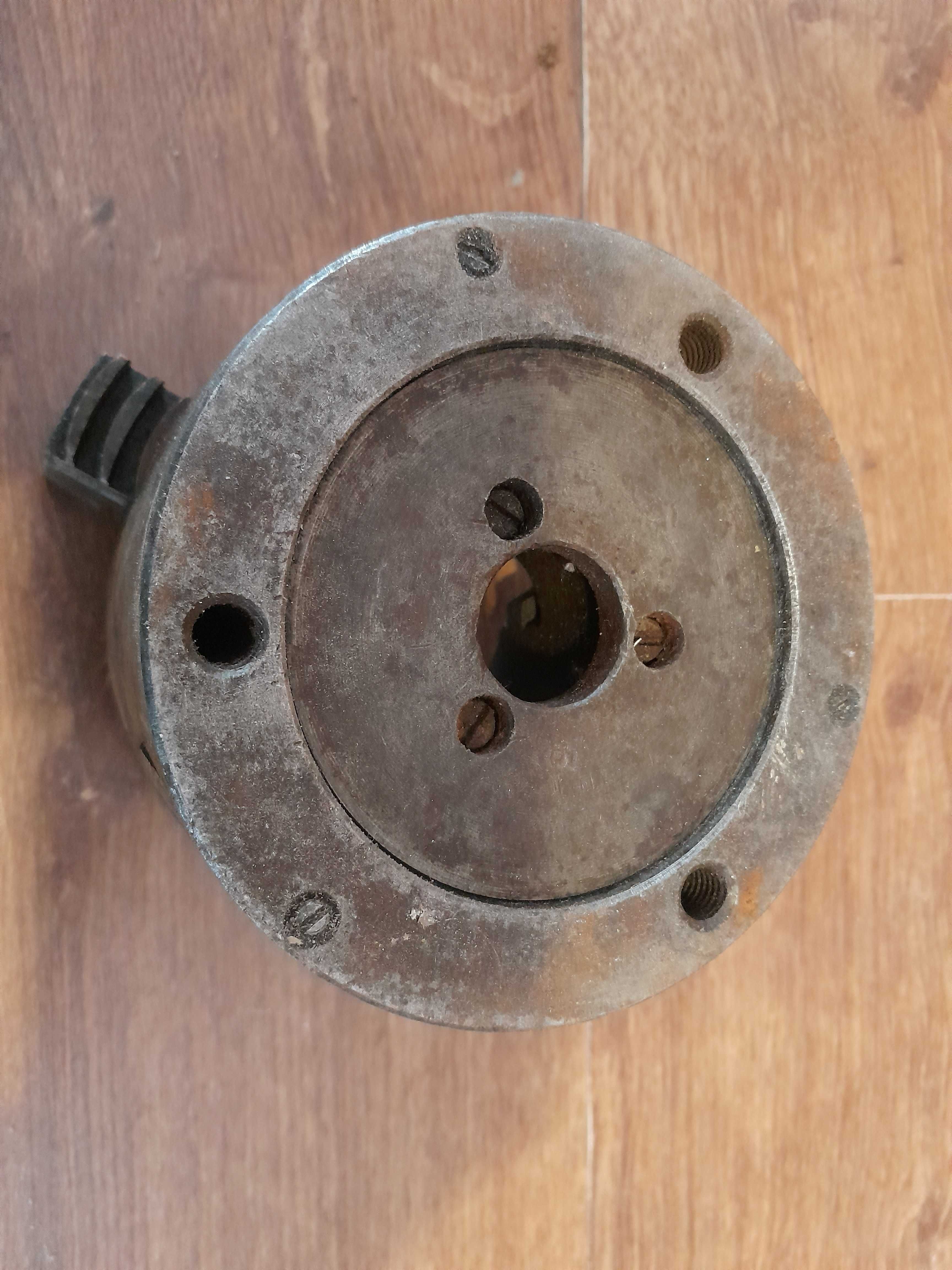 Uchwyt tokarki fi 100mm