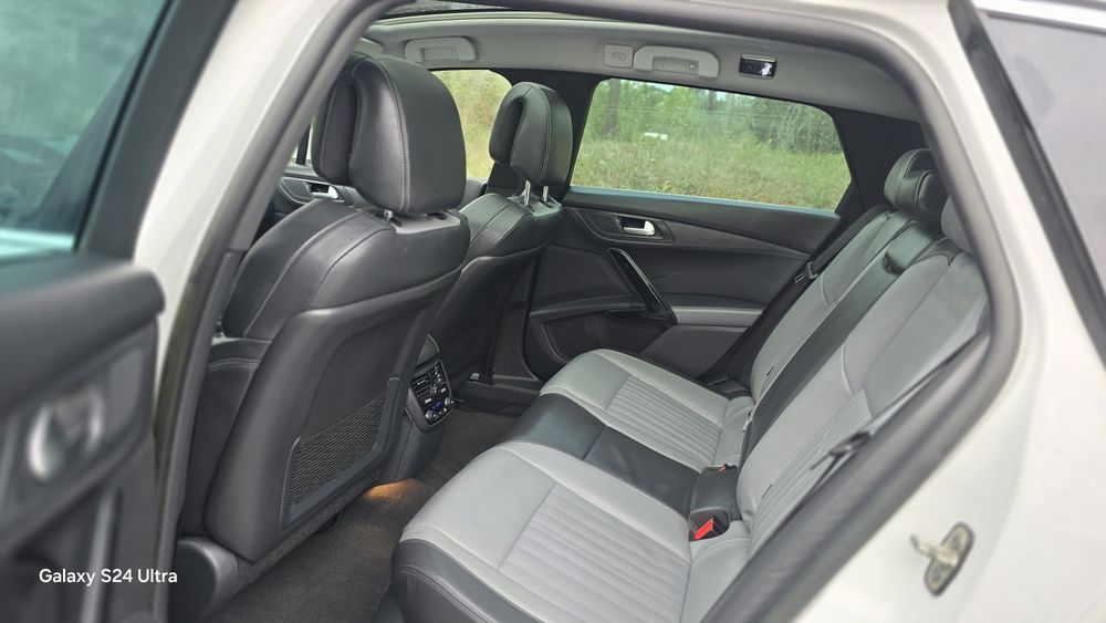 Peogeot 508 RXH Hybrid4 200cv branco pérola