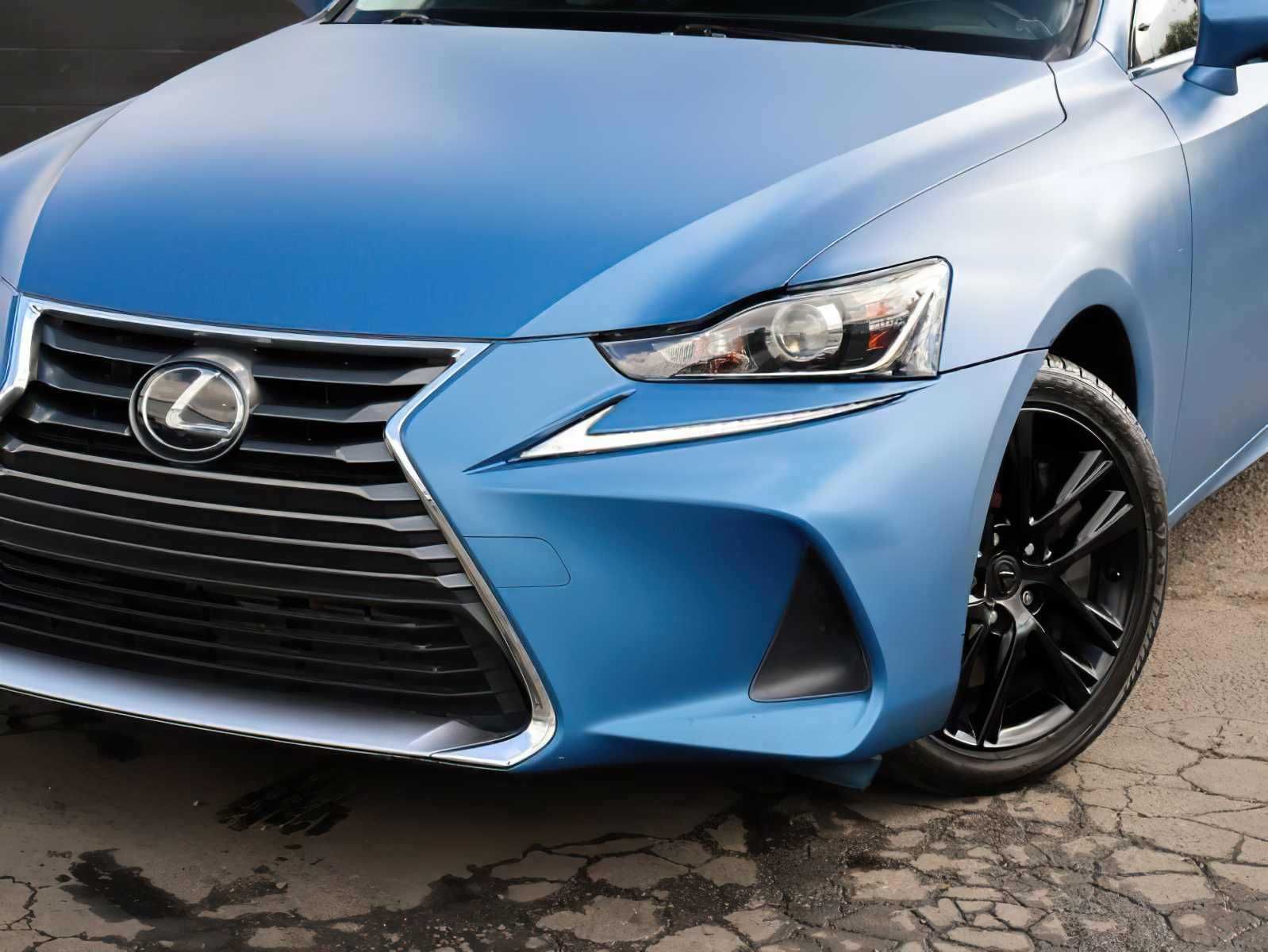 2019 Lexus IS 300