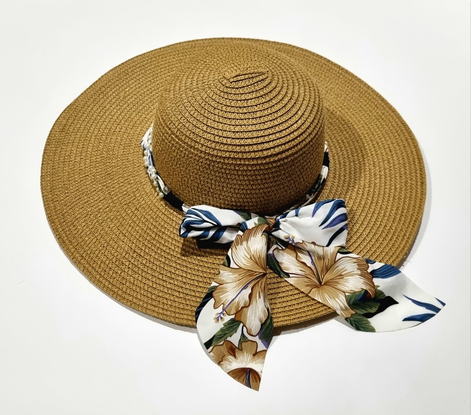 Beżowy plażowy kapelusz słomkowy roz. 56
