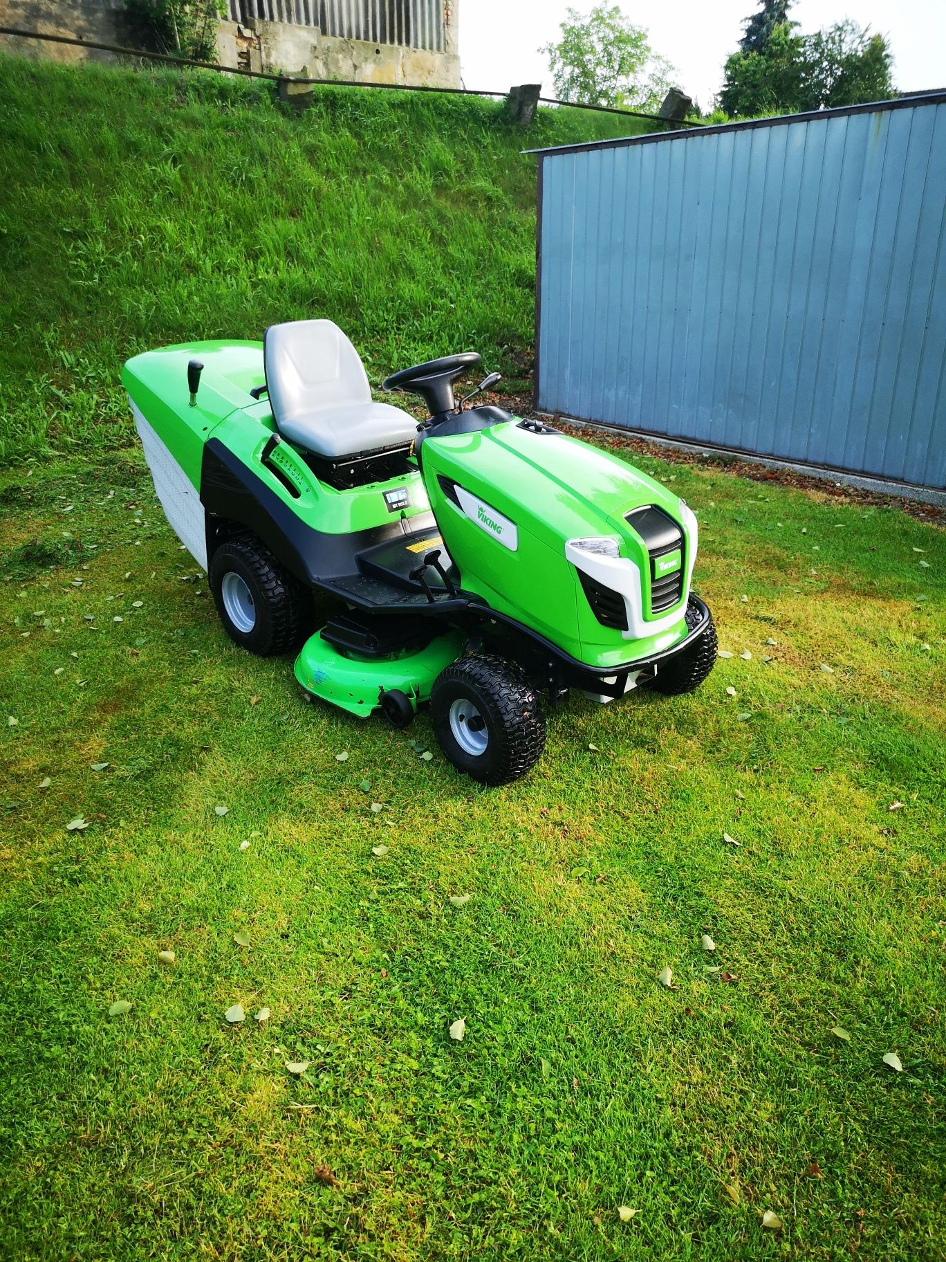 Traktorek kosiarka Viking STIHL MT 5112.1 Z