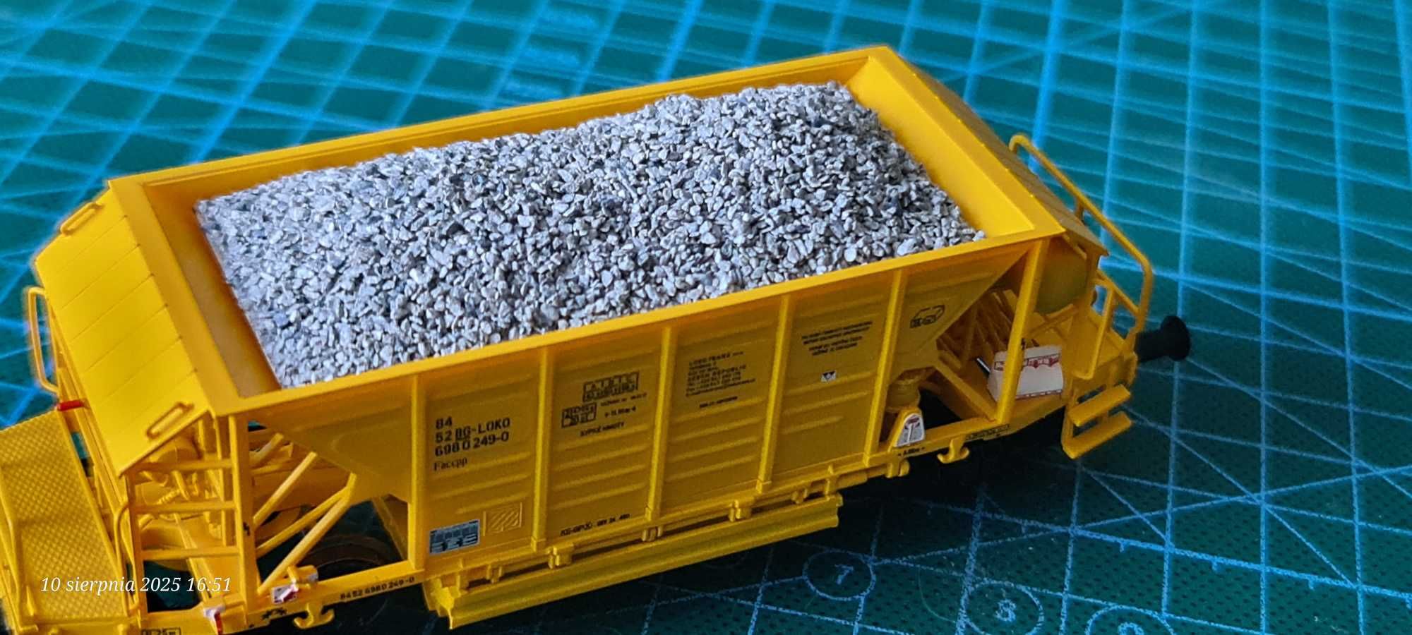H0 Wagon towarowy szutrówka Albert Model 698004 Nowy