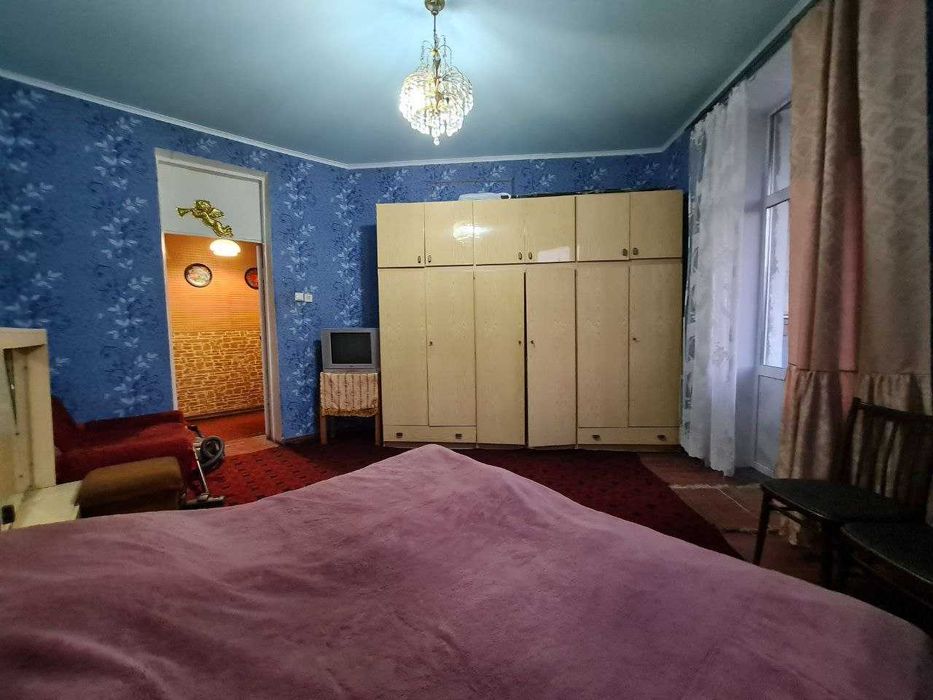 2-кімнатна квартира в центрі Дніпра