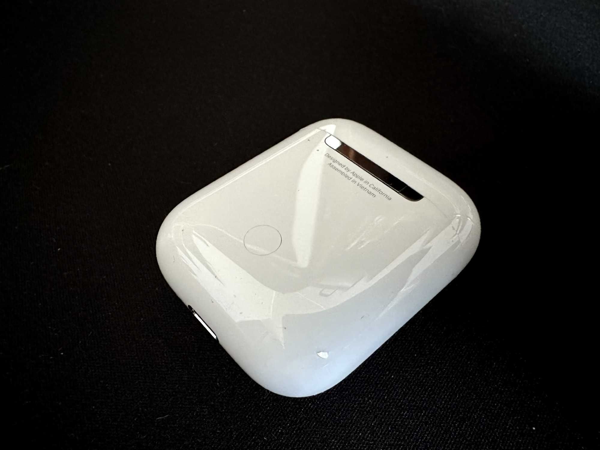 Наушники  Apple AirPods with Charging Case (ОРИГИНАЛ)