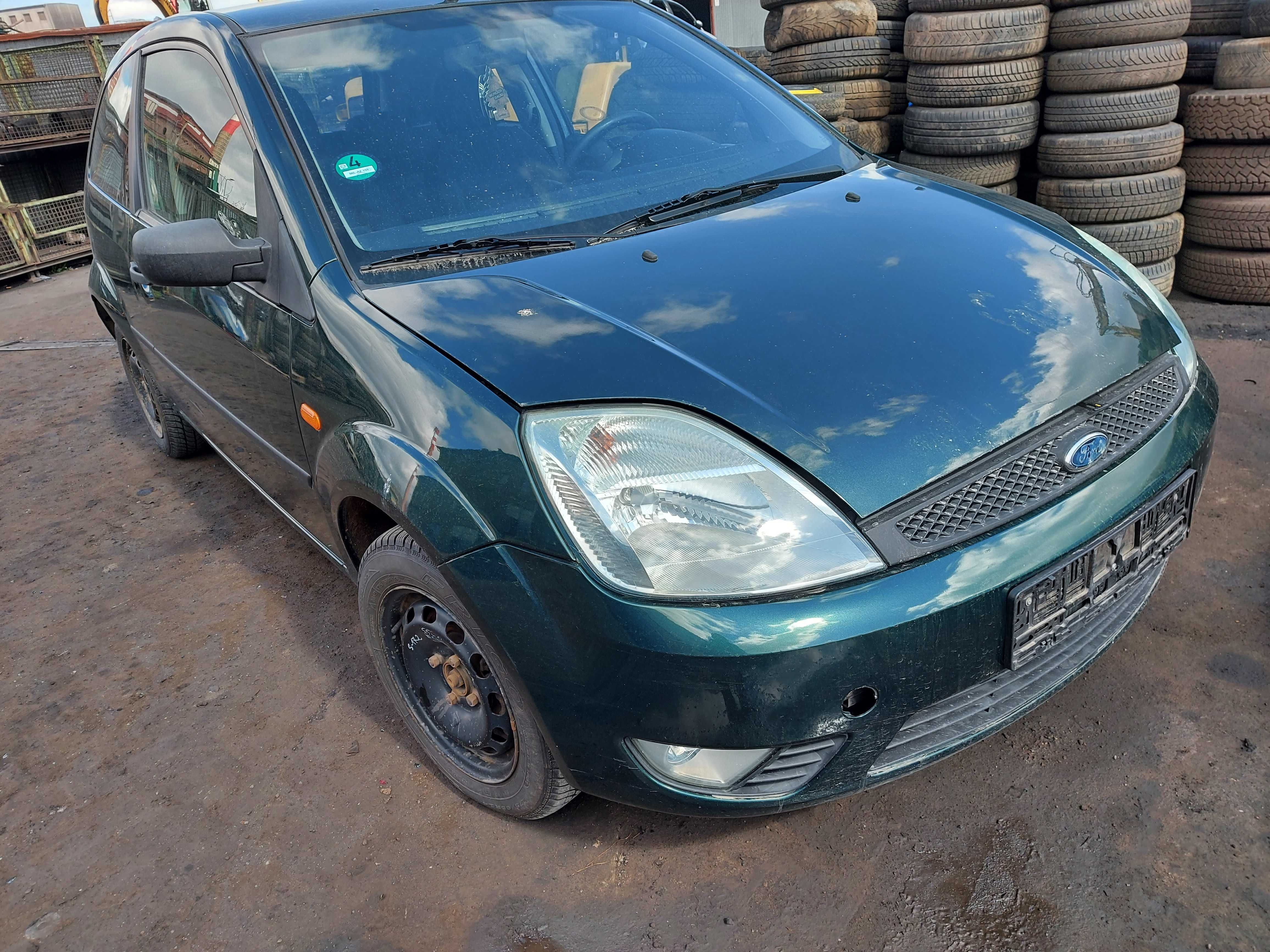 Ford Fiesta MK5 R3 zderzak przedni FV transport/dostawa