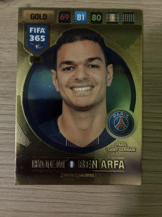 Karty pilkarskie Gold panini 365