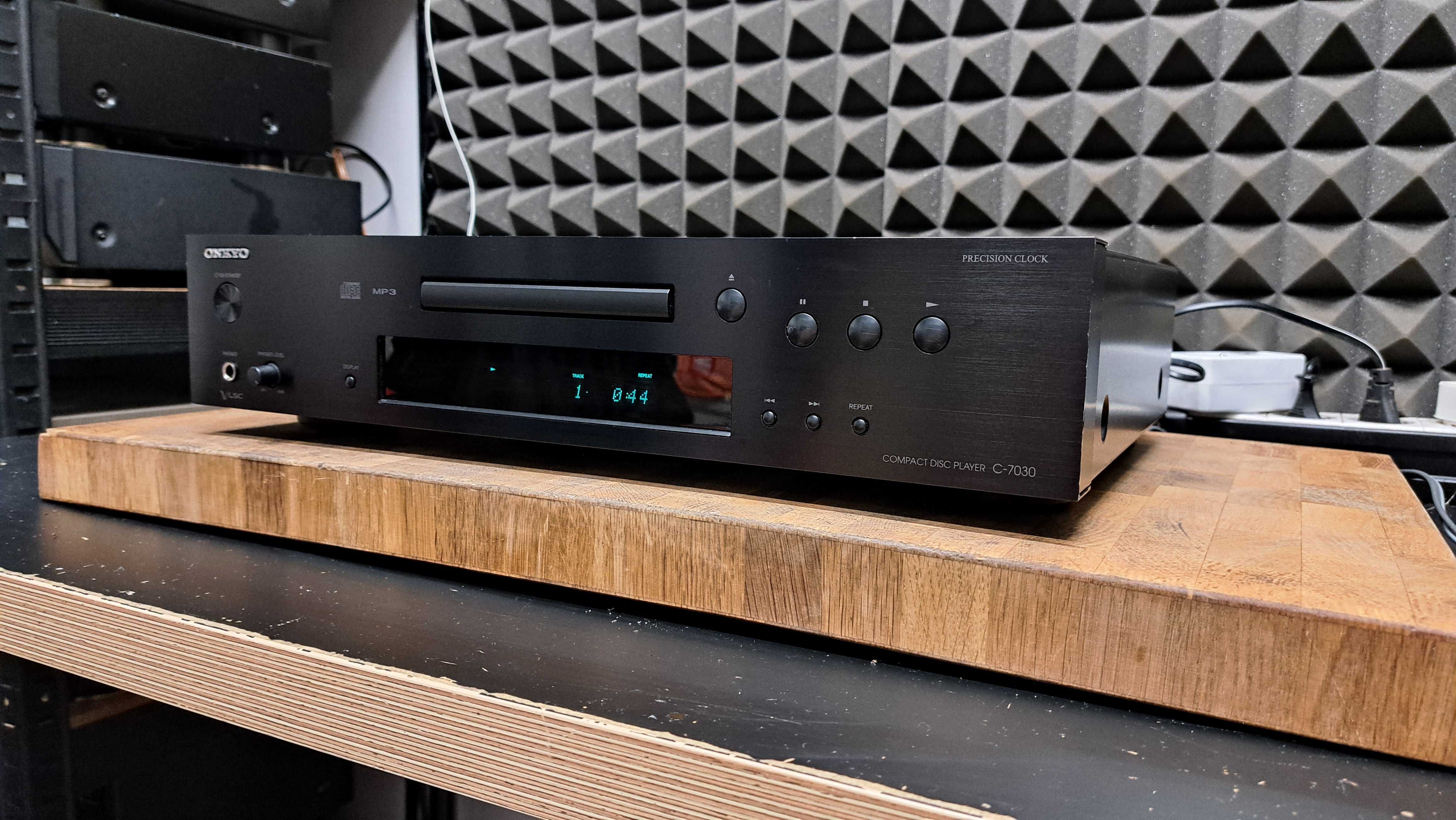 Cd Onkyo C-7030 Używany