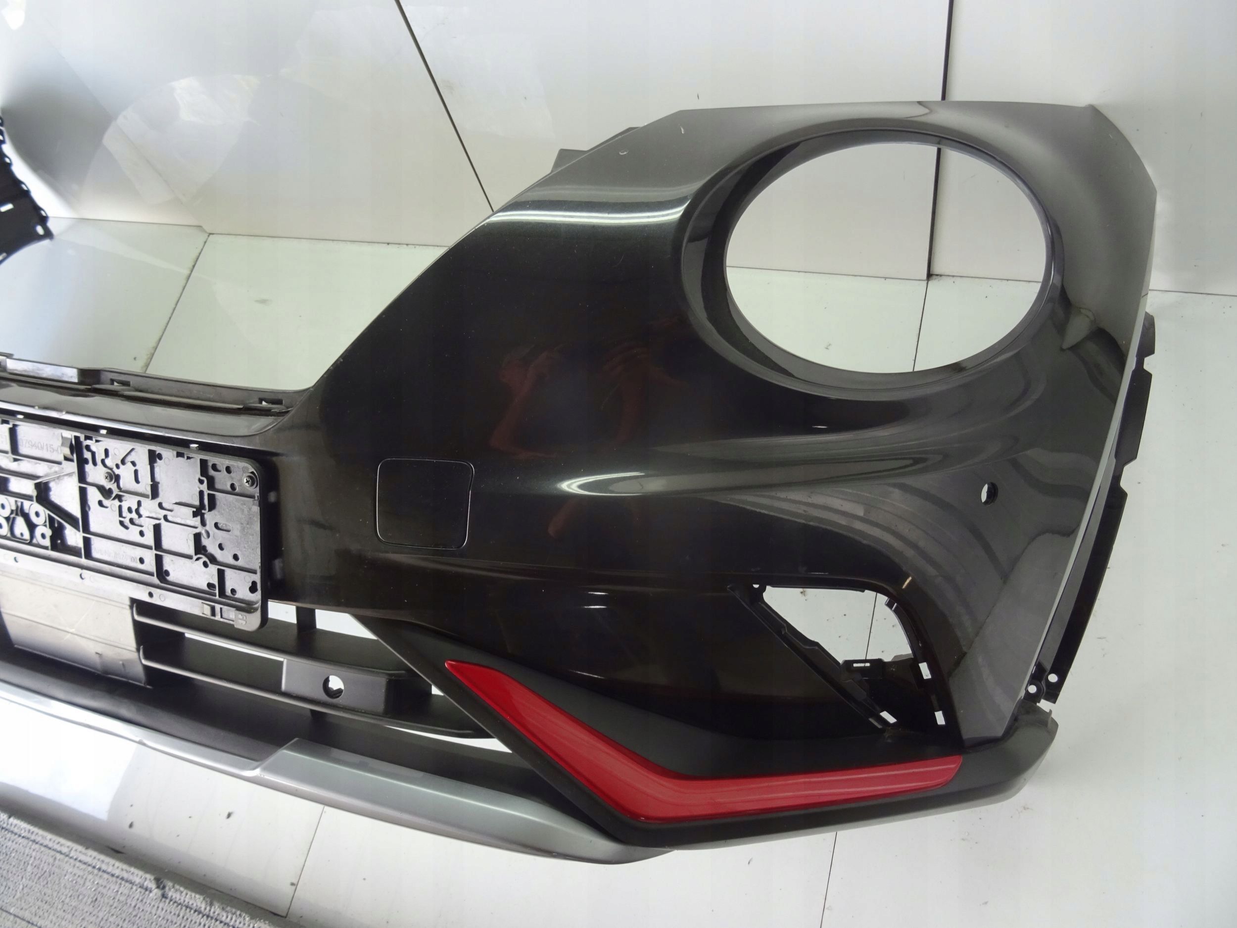 Nissan juke II F16 2019 zderzak przedni