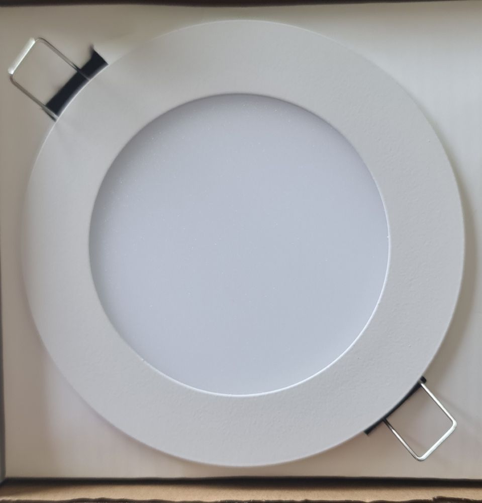 Placa downlight LED encastrável circular 6W