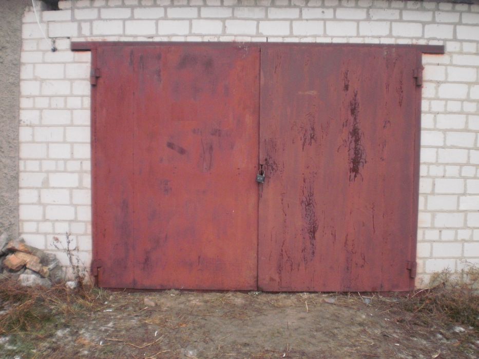 Продам або здам капітальний гараж в кооперативі міста Сміла