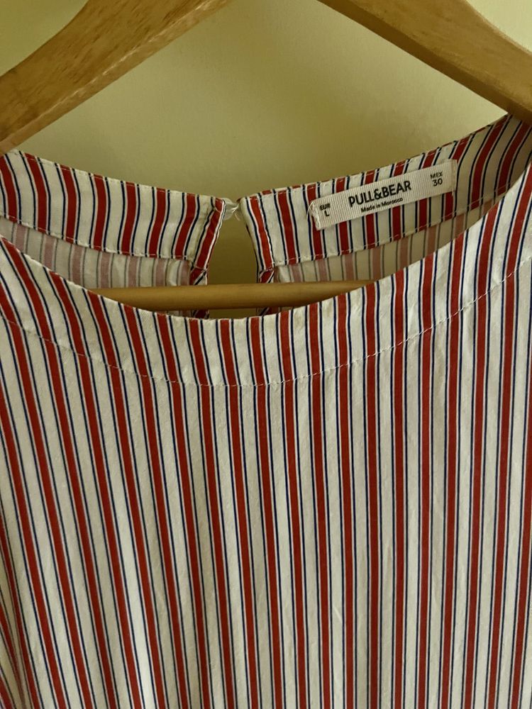 Blusa às riscas de manga comprida