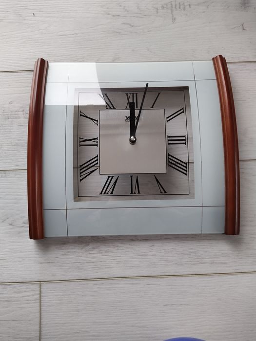 Zegar szklany używany