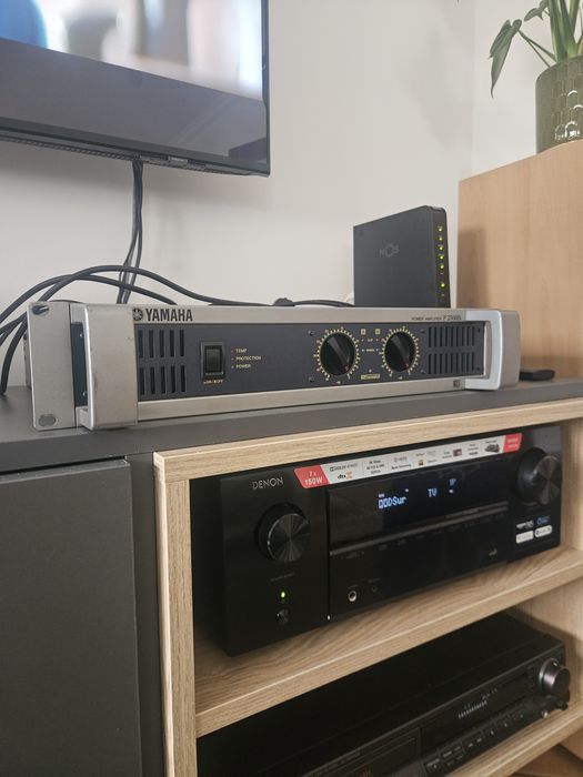 Amplificador de Potência Yamaha P2500S – Bom Estado