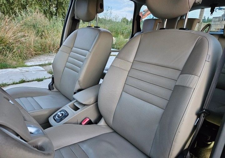 Renault Grand Scénic 2012