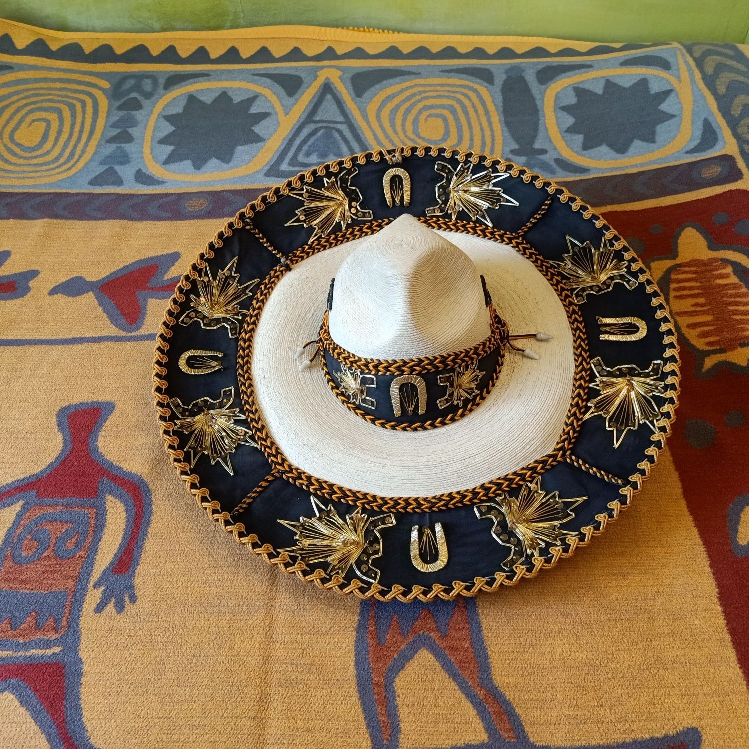 Vintage ozdobne sombrero marki Calidad.