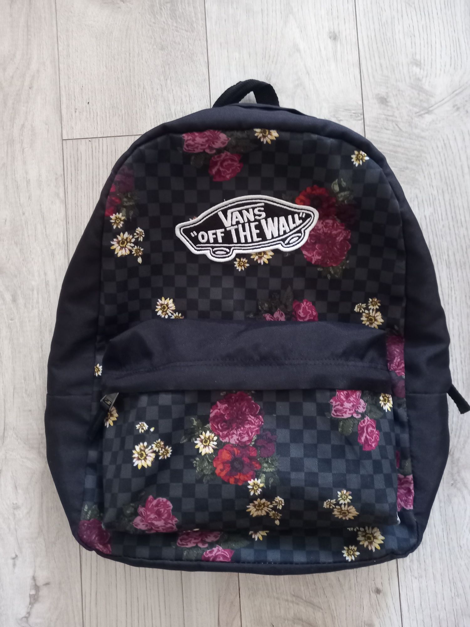 Продам рюкзак Vans