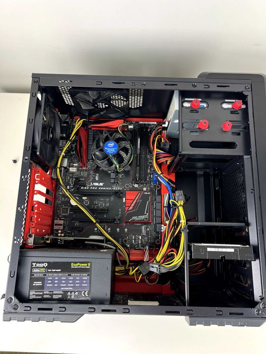 Desktop Computer in Good Condition64550566857089122