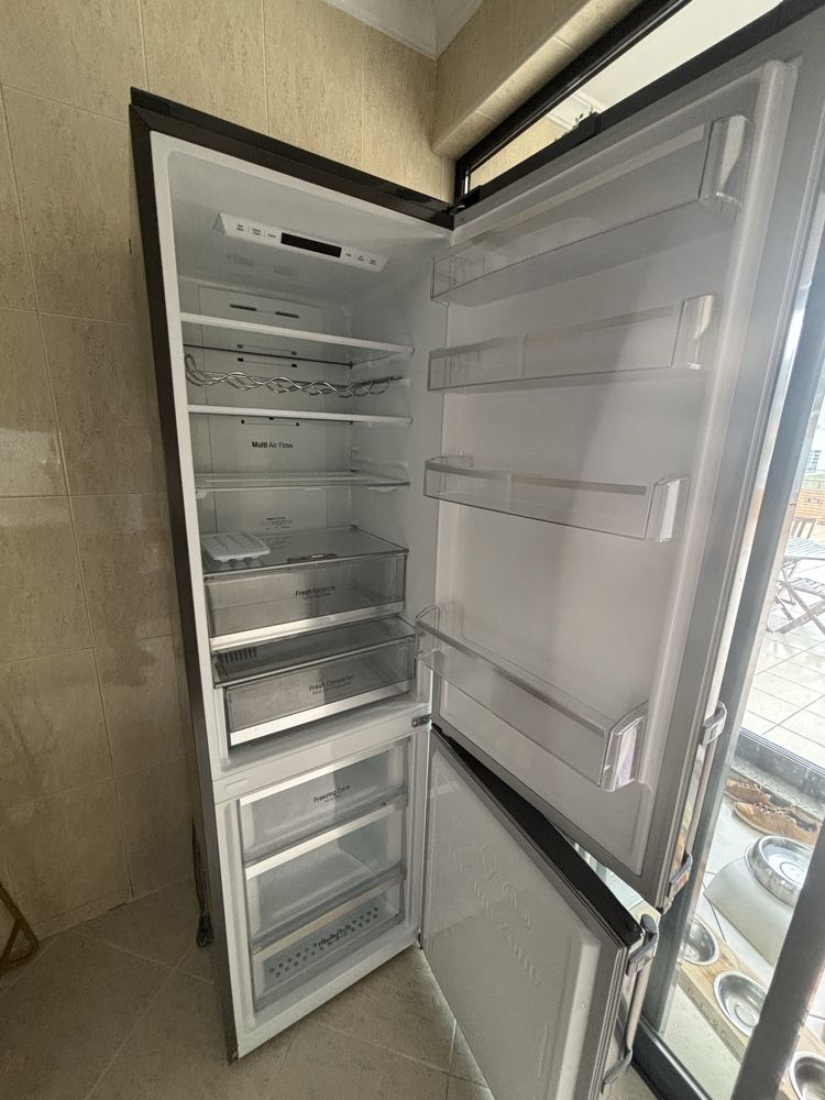 Combinado LG 2m (com avaria)