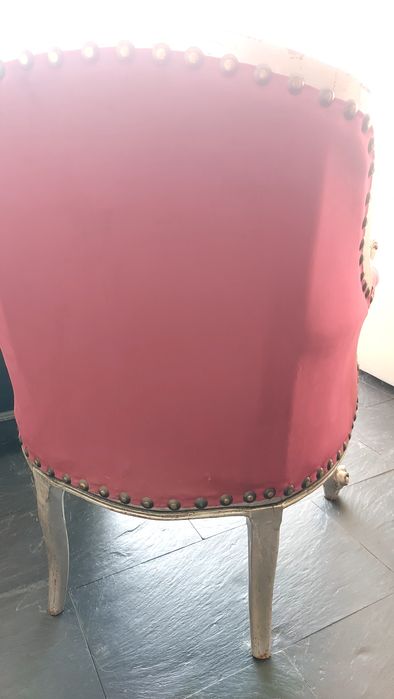 Cadeirão/Poltrona forrada em veludo