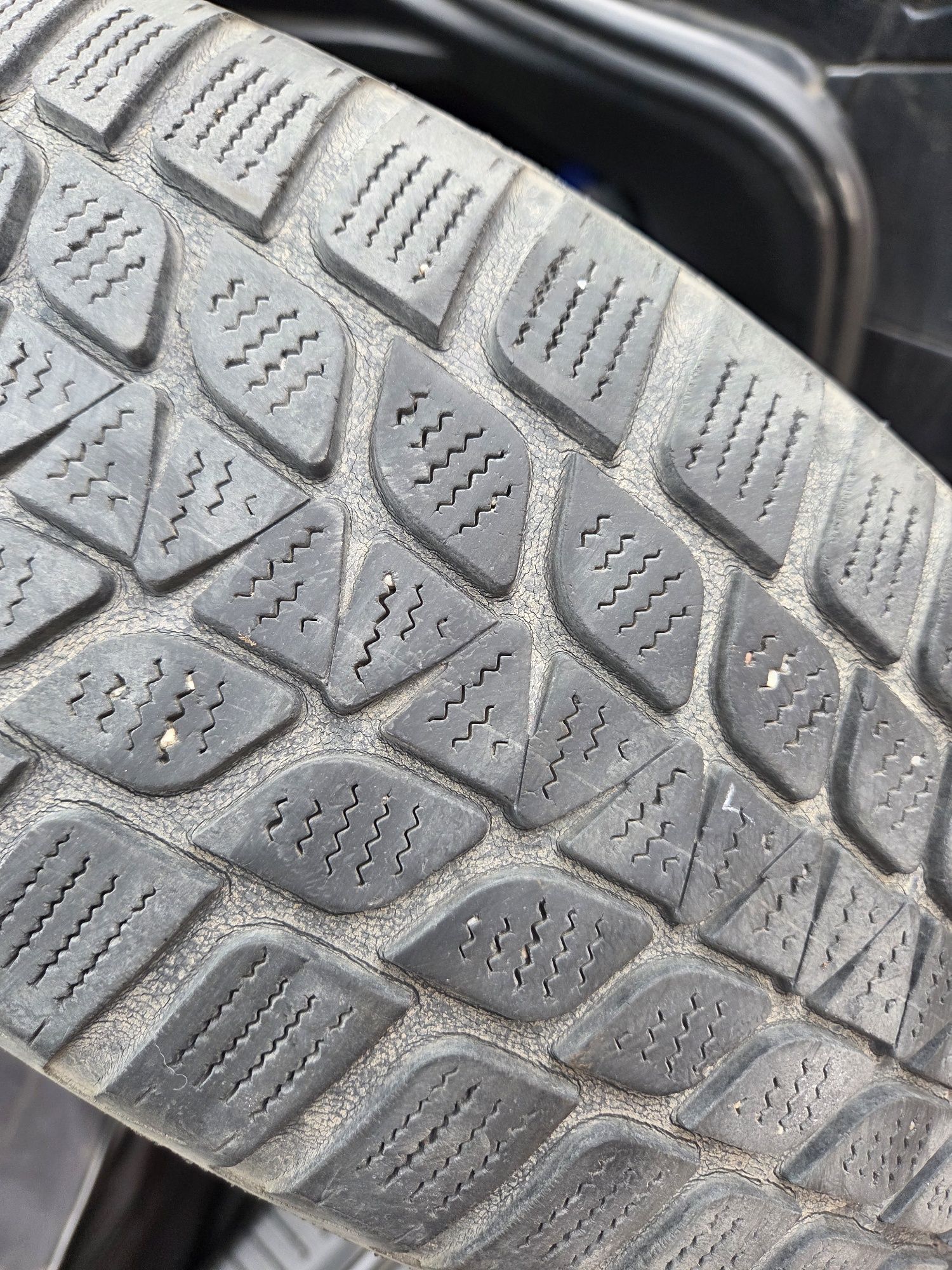 Felgi z oponami 185/65R15