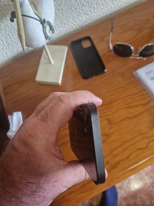 Iphone 12 de 128gb, cor preto