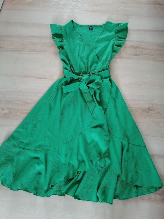 Elegancka sukienka zielona S