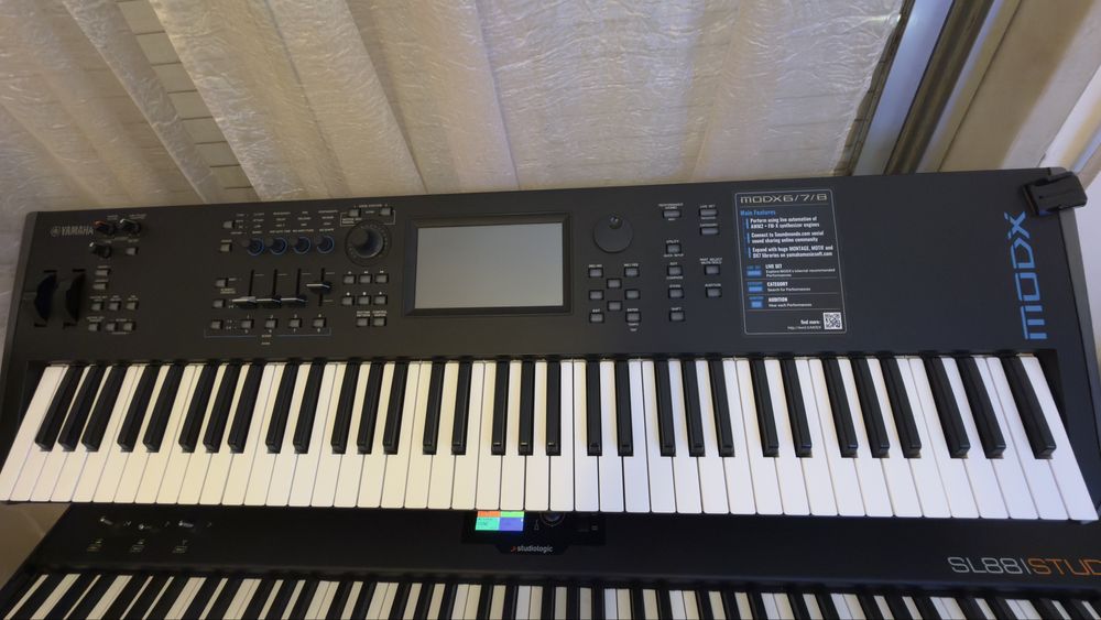 Yamaha modx 7 como novo