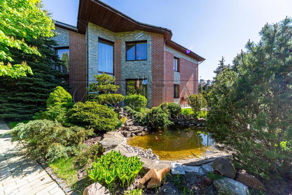 Оренда дизайнерського будинку 441m2 в КМ "Сонячна долина" с. Романкiв