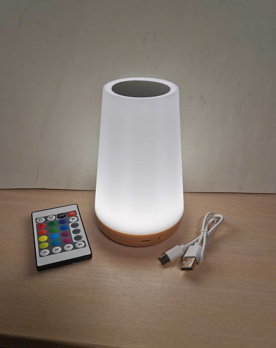 Акумуляторна Led лампа з датчиком руху, Лампа нічник 13 кол. пульт ДК.