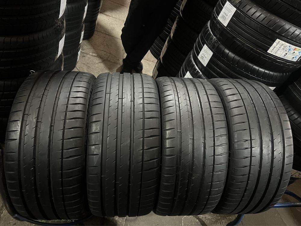 255/35/19 R19 Michelin Pilot Sport 4S MO1 4шт