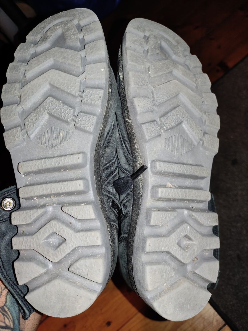 Palladium trampki, trapery męskie 43