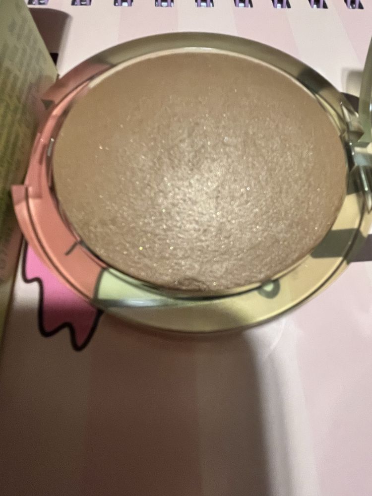 Kosas The Sun Show baked bronzer