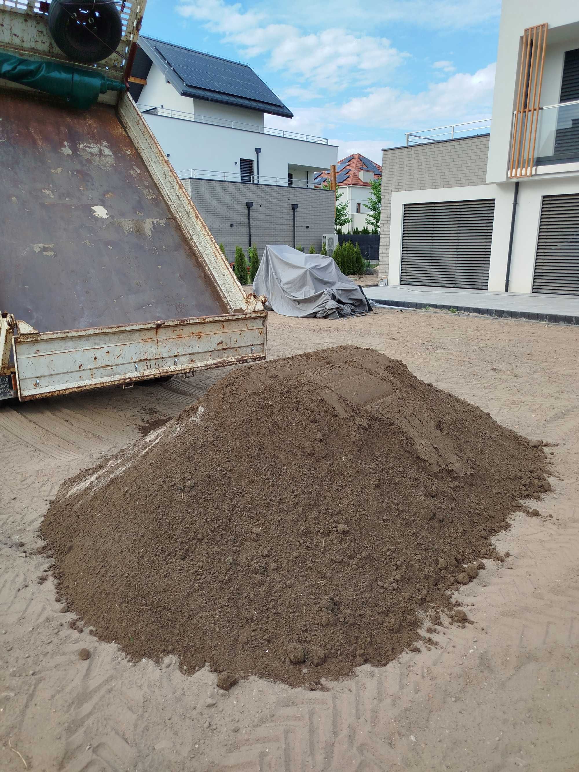 Podsypka pod kostkę * Piasek * Żwir * Tłuczeń * Kruszywa * Ziemia
