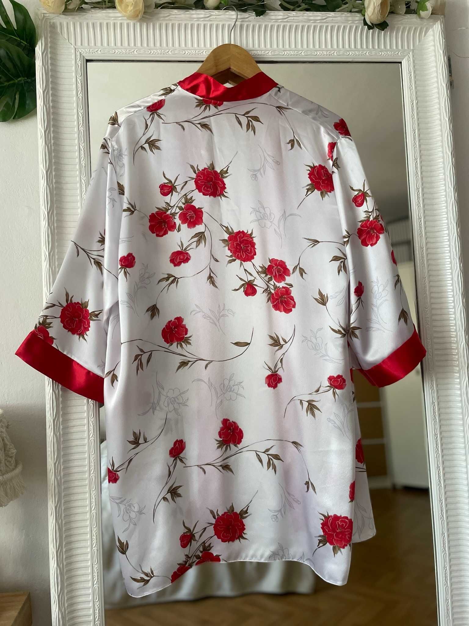 Szlafrok bieliźniany biały czerwony kwiaty satyna kimono oversize L 40