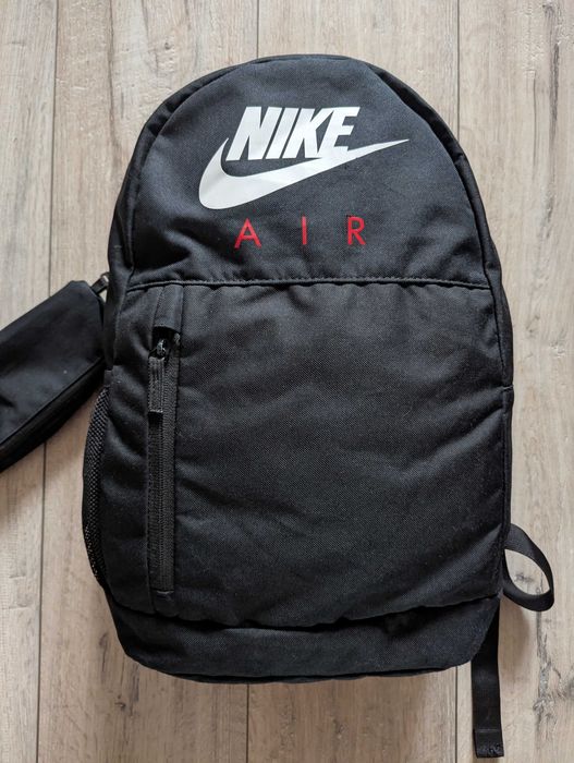 Рюкзак б/у Найк Nike Air Elemental 20 л