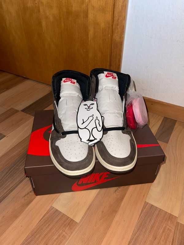 Jordan 1 Retro High OG SP Travis Scott Mocha 43
