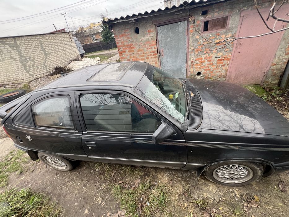 Opel kadet mini торг уместен