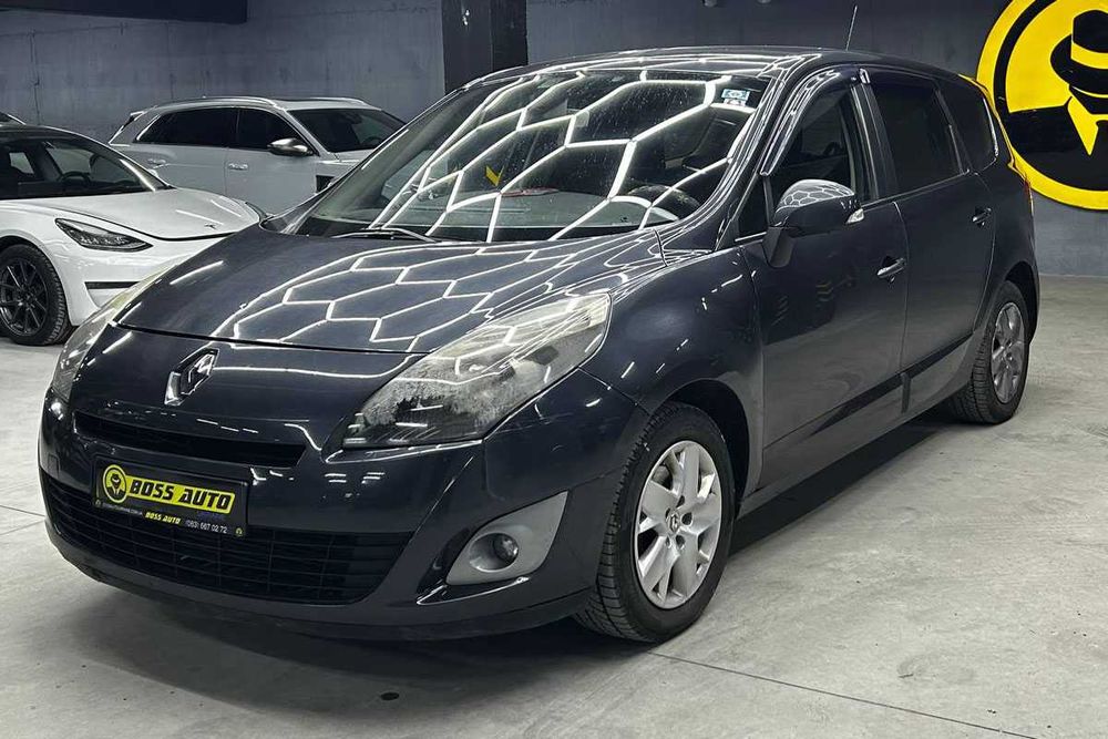 Renault Scenic 2011