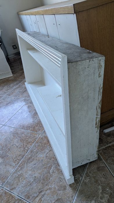 Móvel de parede com prateleiras