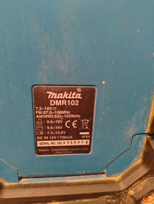 Radio budowlane Makita DMR102
