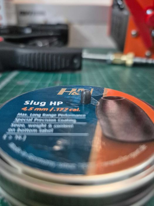 Série de chumbos tipo Slug da marca H&N