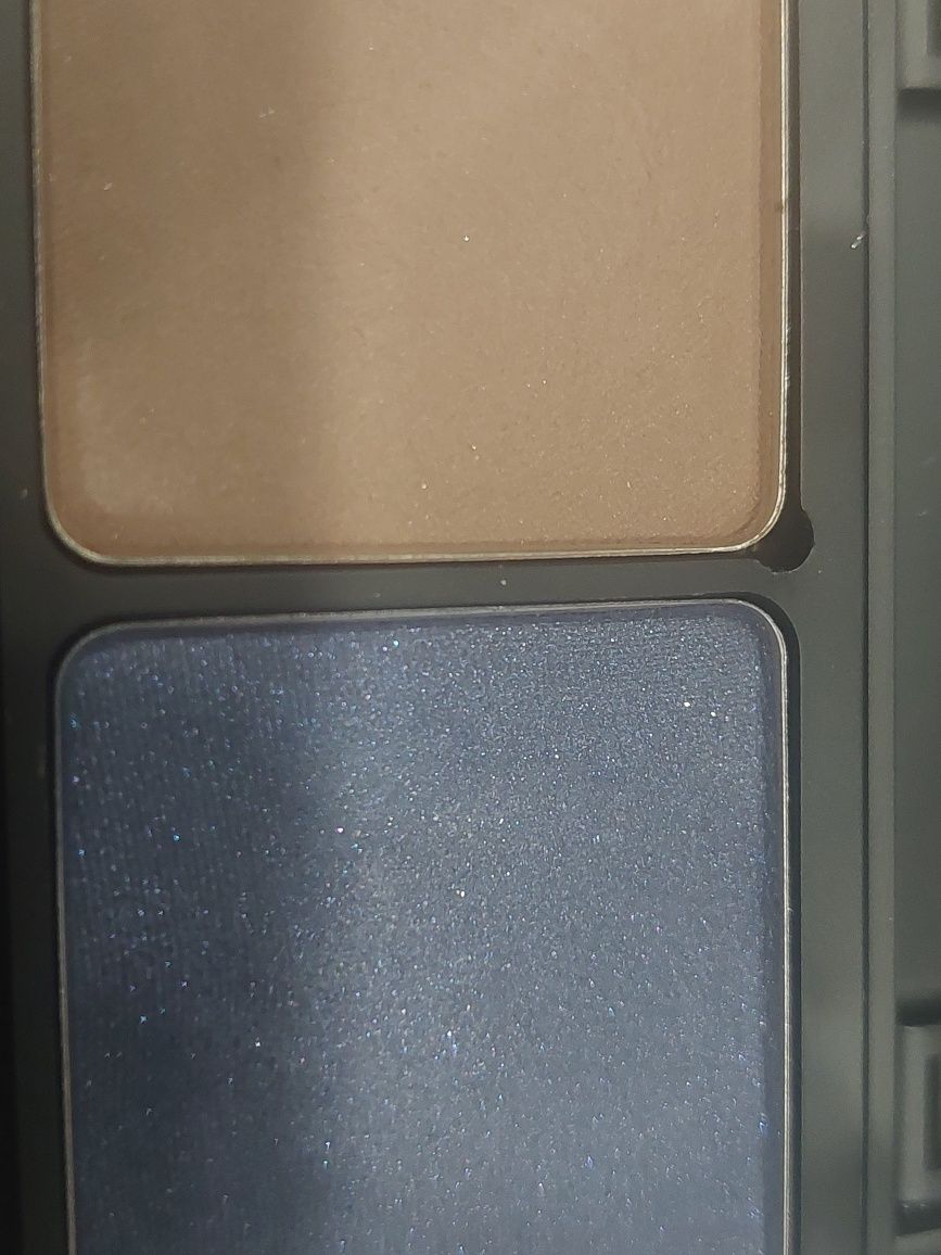 Cienie do powiek inglot