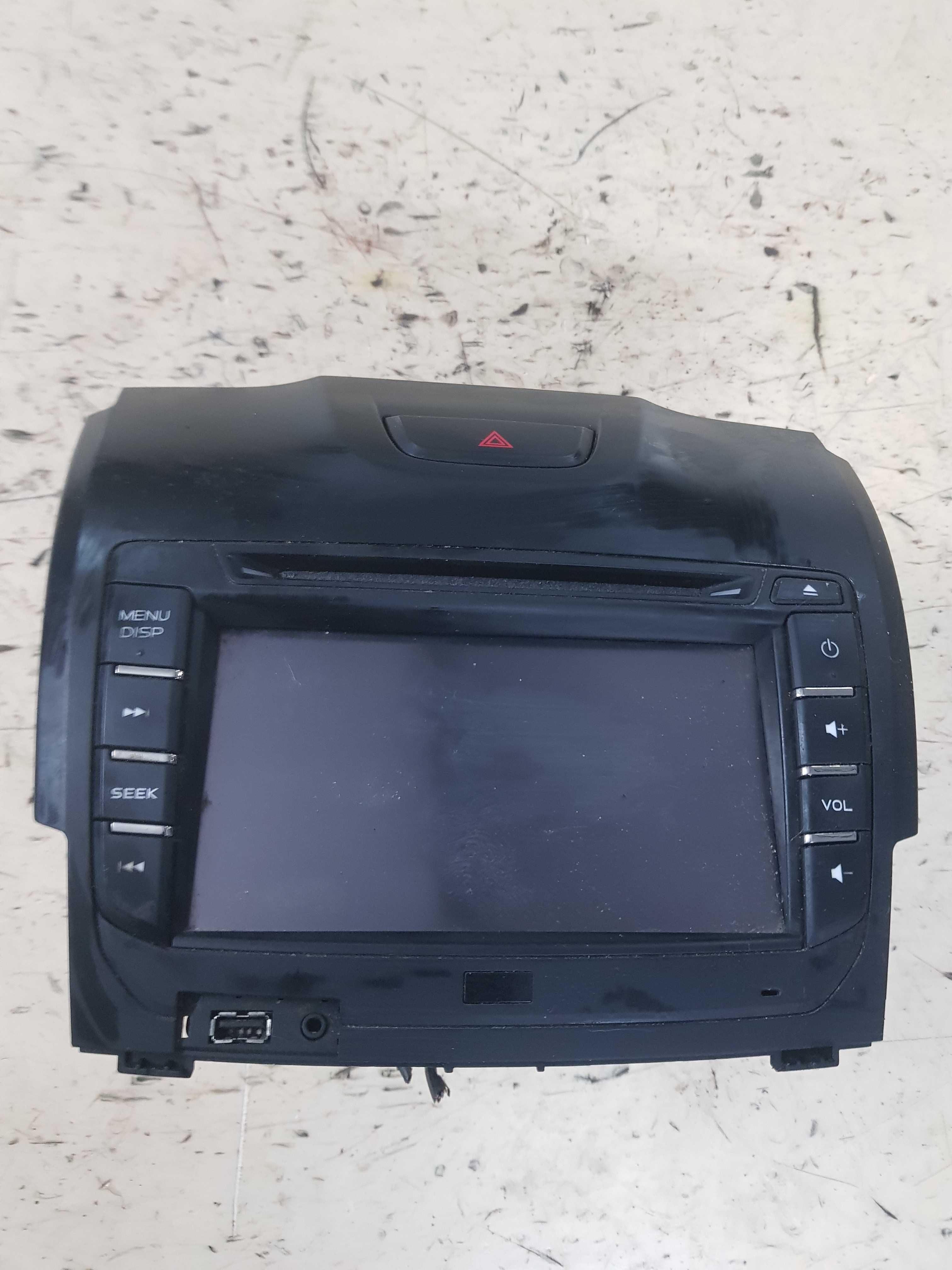 Isuzu D Max 1.9 2018r radio nawigacja