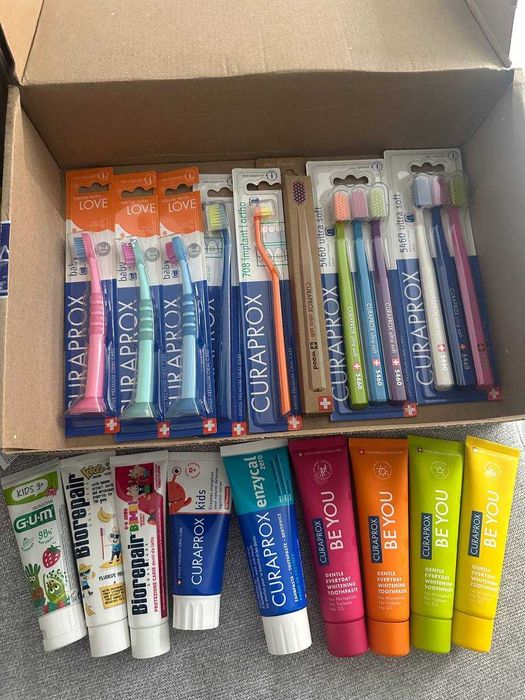 Зубні щітки пасти ополіскувачі курапрокс вітіс біорепейр гум мірадент