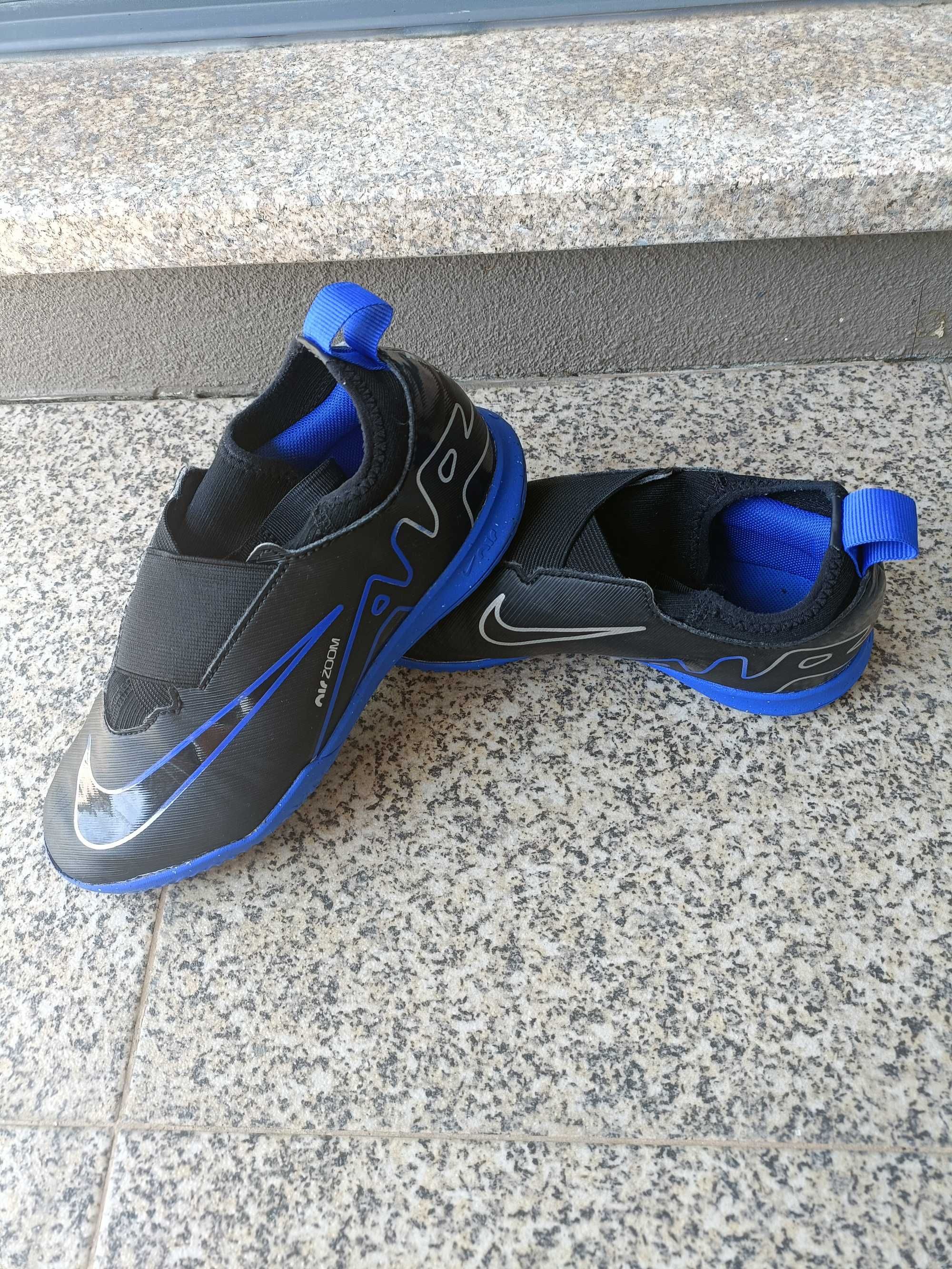 Sapatilhas futsal