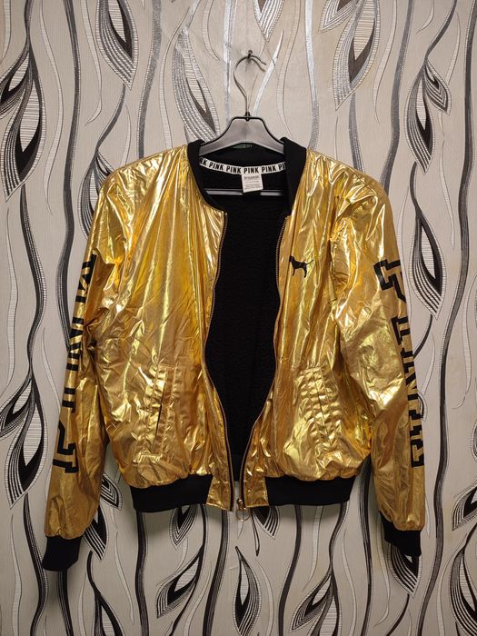 Отдам курточки размер S