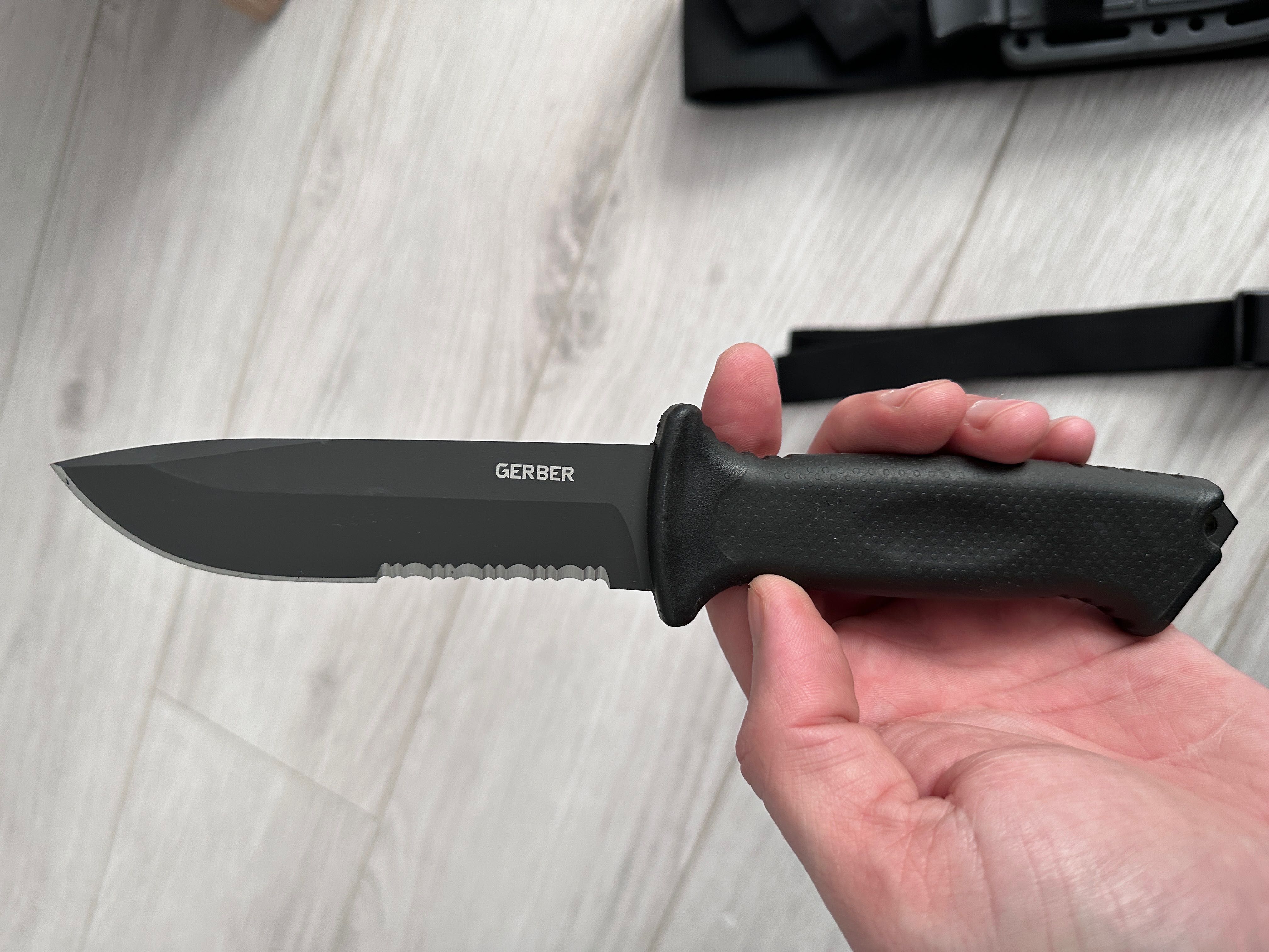 Gerber Prodigy serrated knife